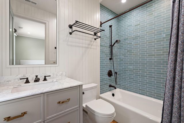 10268 N Manna Lane, La Porte, IN 46350