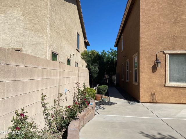 16346 N 73rd Lane, Peoria, AZ 85382