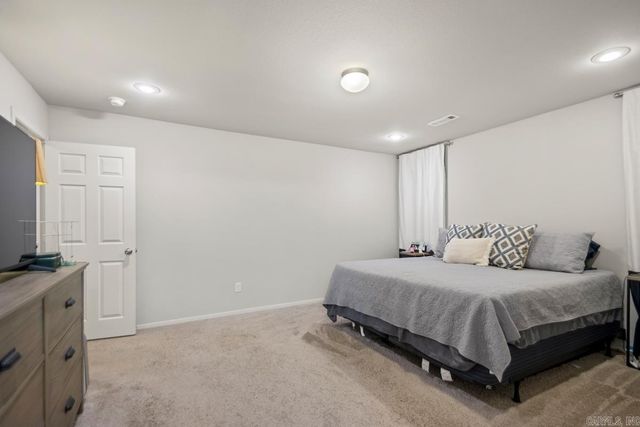 2401 Kenneth Drive, Benton, AR 72019