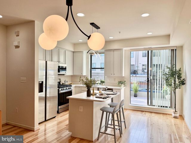 120 STATION NORTH MEWS, Baltimore, MD 21202