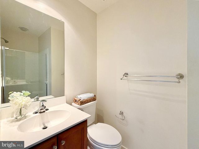 120 STATION NORTH MEWS, Baltimore, MD 21202