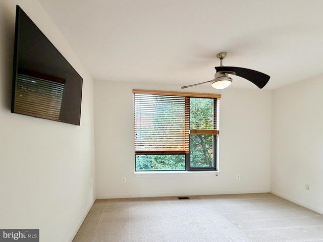 120 STATION NORTH MEWS, Baltimore, MD 21202