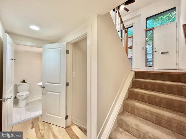 120 STATION NORTH MEWS, Baltimore, MD 21202
