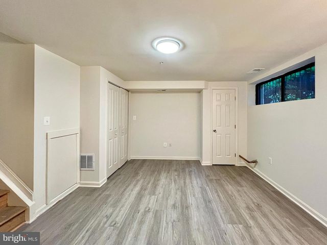 120 STATION NORTH MEWS, Baltimore, MD 21202