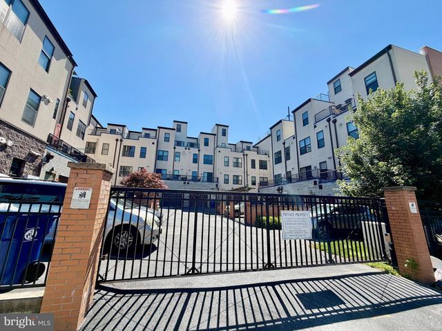 120 STATION NORTH MEWS, Baltimore, MD 21202
