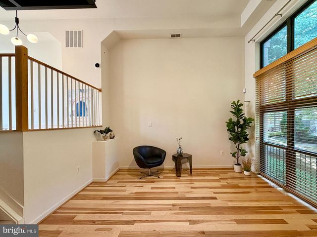 120 STATION NORTH MEWS, Baltimore, MD 21202