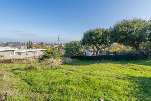 265 Chestnut Street, San Carlos, CA 94070