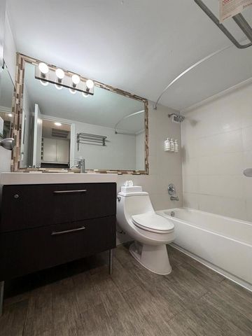 19201 Collins Avenue, Sunny Isles Beach, FL 33160