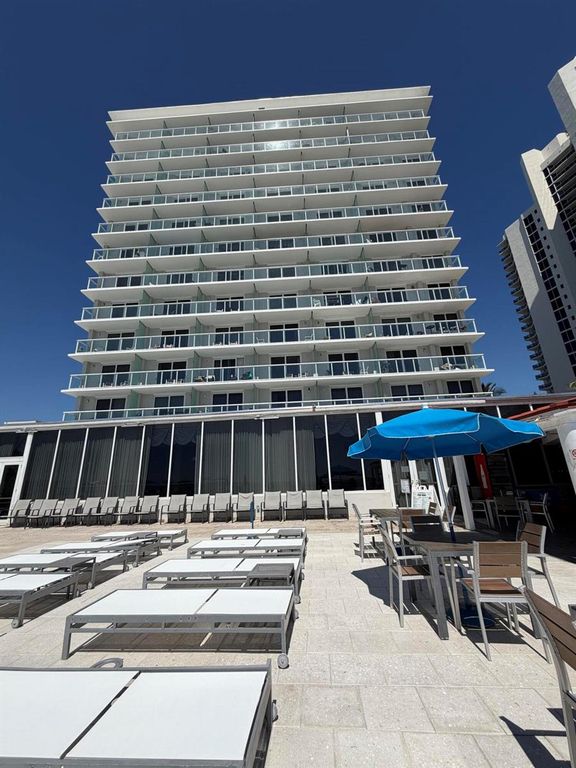19201 Collins Avenue, Sunny Isles Beach, FL 33160