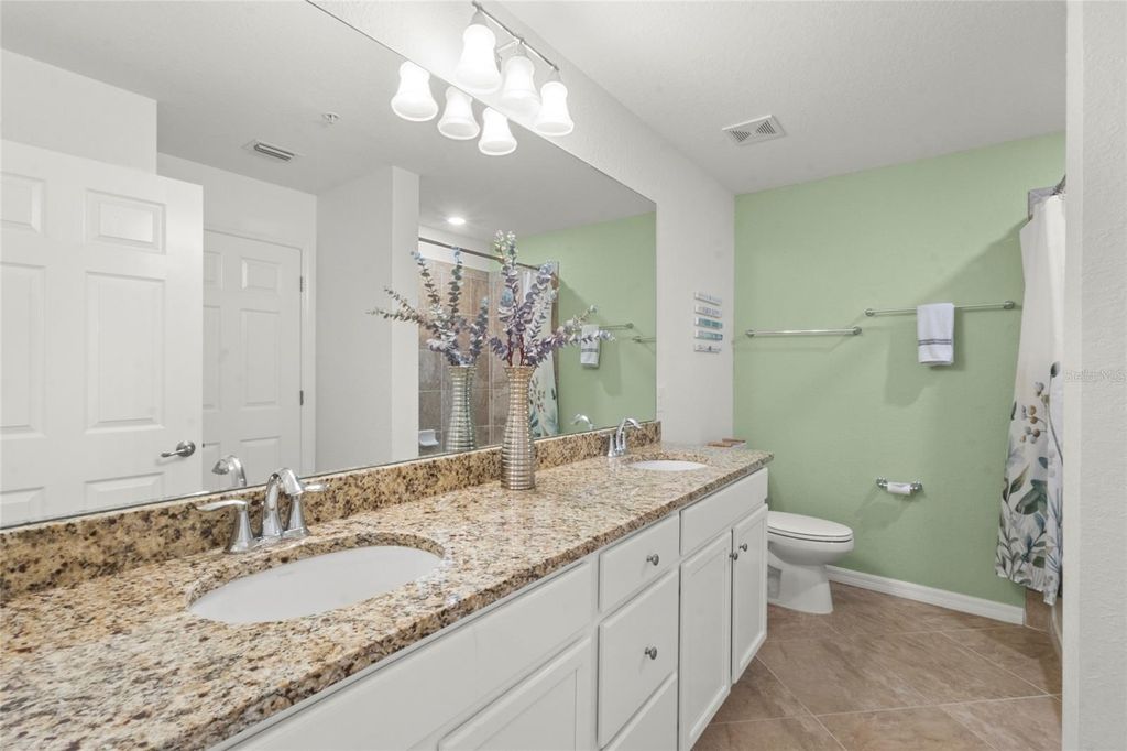 Image 24 of property listing at 17118 VARDON TERRACE 108, Bradenton, FL 34211