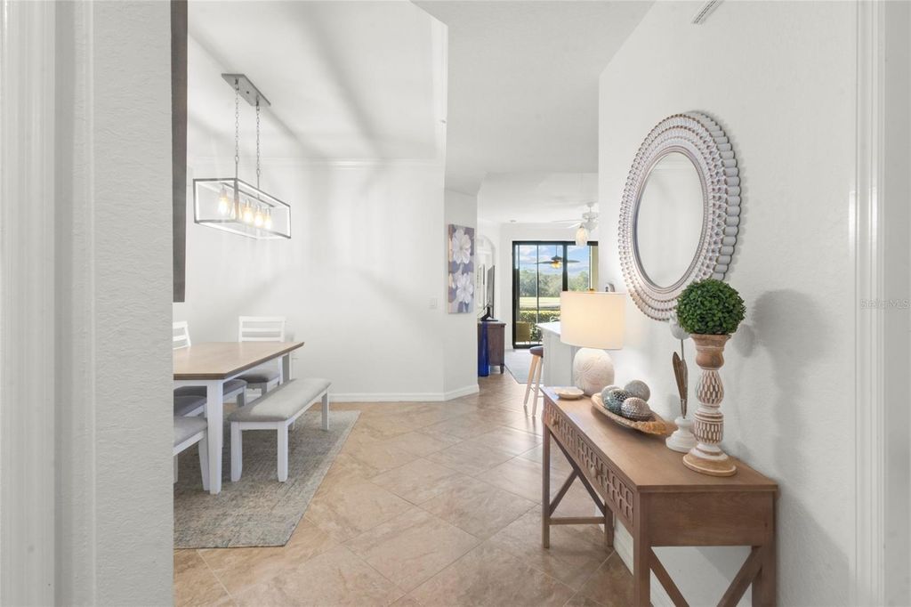 Image 4 of property listing at 17118 VARDON TERRACE 108, Bradenton, FL 34211