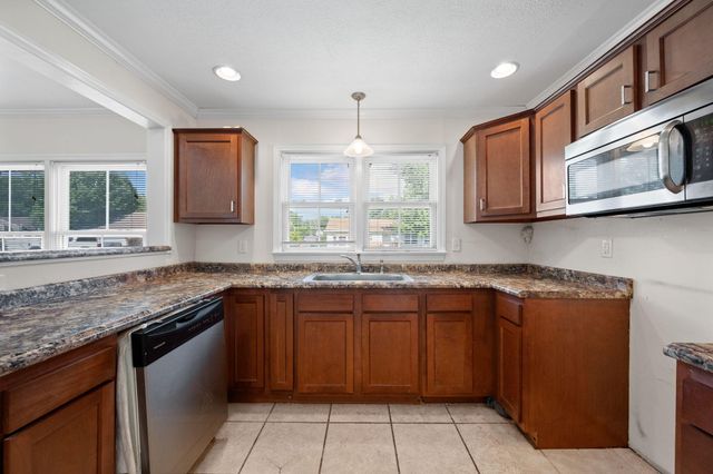 1008 Hurst Street, Chattanooga, TN 37412