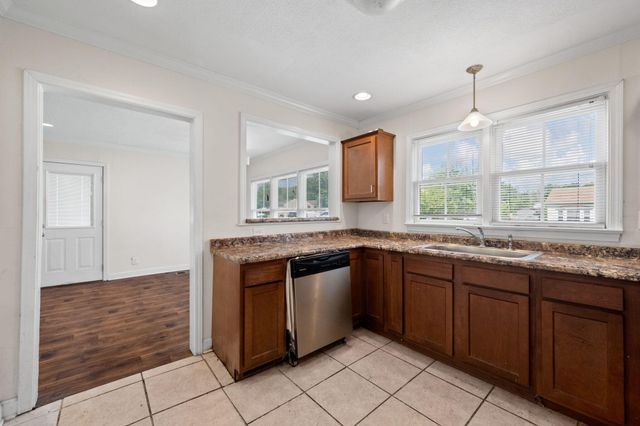 1008 Hurst Street, Chattanooga, TN 37412