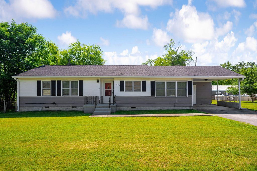 1008 Hurst Street, Chattanooga, TN 37412