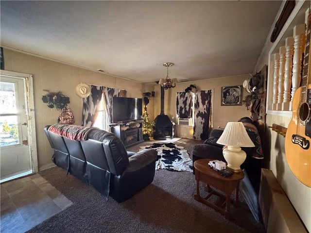 604 E Franklin Street, Clinton, MO 64735