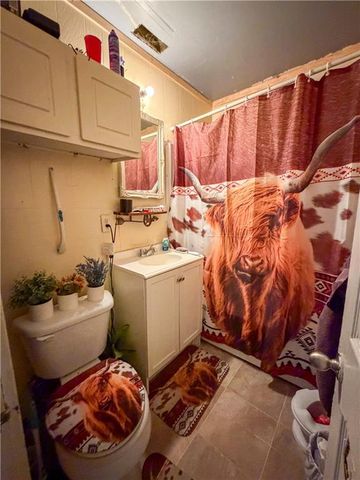 604 E Franklin Street, Clinton, MO 64735