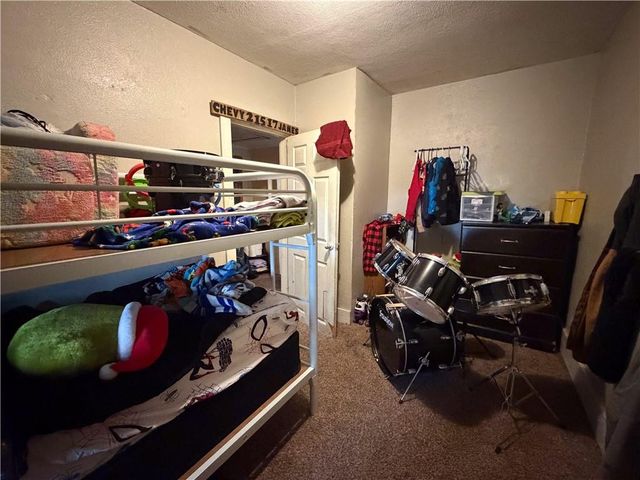 604 E Franklin Street, Clinton, MO 64735