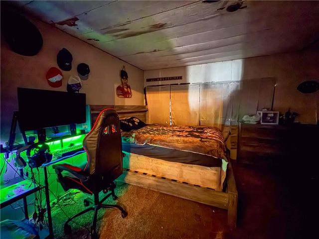 604 E Franklin Street, Clinton, MO 64735