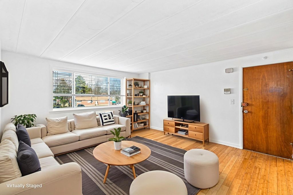 20 Nelson Drive 3A, Randolph, MA 02368