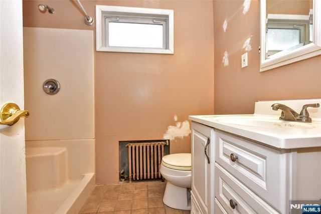 129 South Street, Bogota, NJ 07603