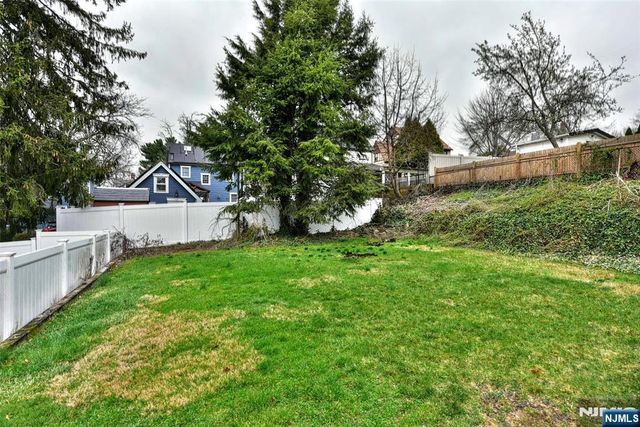 129 South Street, Bogota, NJ 07603