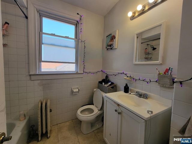 129 South Street, Bogota, NJ 07603