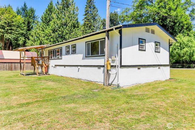 41794 Mountain View Lane, Concrete, WA 98237