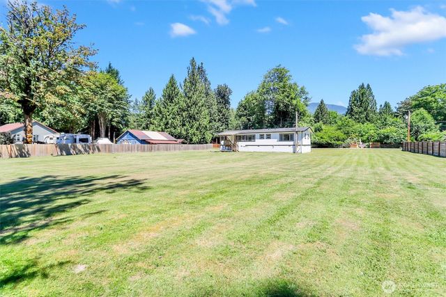 41794 Mountain View Lane, Concrete, WA 98237