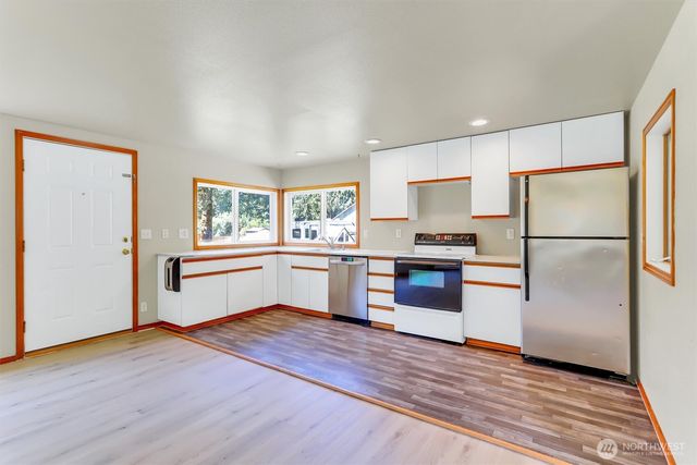 41794 Mountain View Lane, Concrete, WA 98237