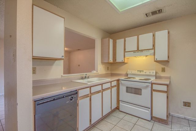 7611 SCENIC GLADE, San Antonio, TX 78249
