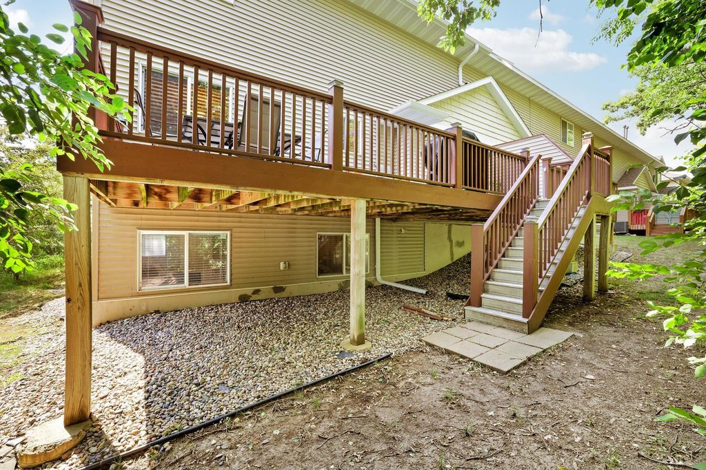 14995 Chestnut Lane, Savage, MN 55378 — photo 2