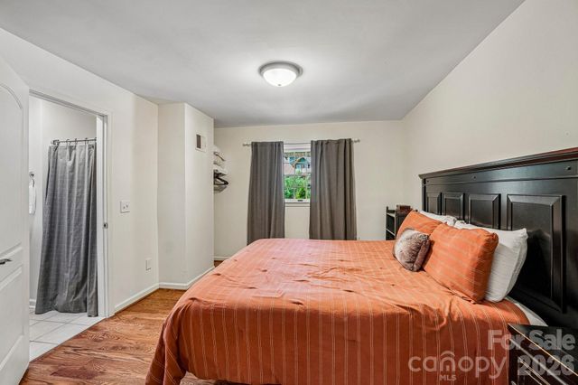 950 Main Street 4, Chimney Rock, NC 28720