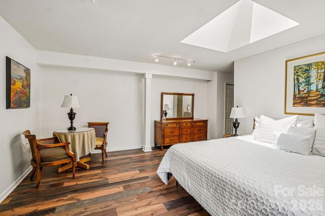 950 Main Street 4, Chimney Rock, NC 28720