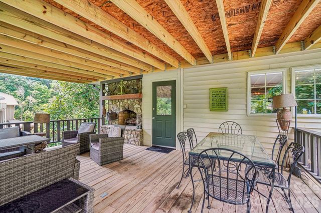 950 Main Street 4, Chimney Rock, NC 28720