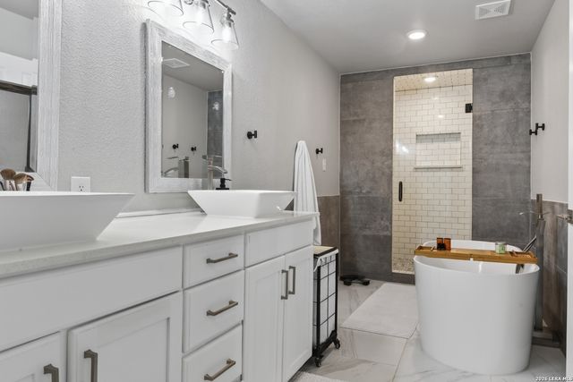 1180 Garraty Rd Unit 9, San Antonio, TX 78209