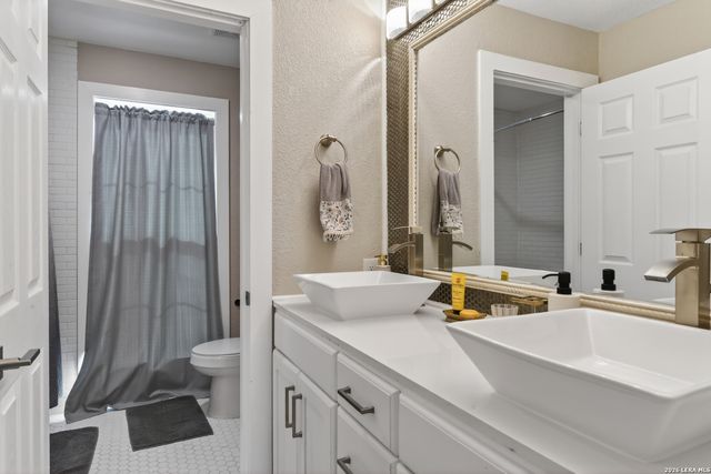 1180 Garraty Rd Unit 9, San Antonio, TX 78209