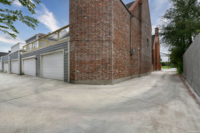 1180 Garraty Rd Unit 9, San Antonio, TX 78209