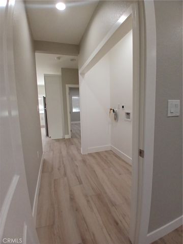 1133 N Earl Place B, Anaheim, CA 92806