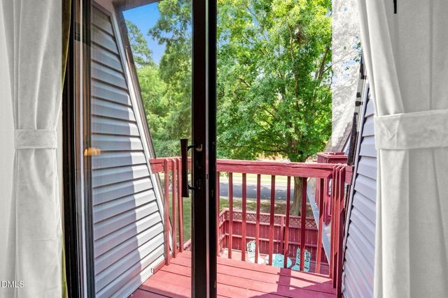 165 Springberry Lane 165, Chapel Hill, NC 27517