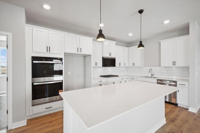 6155 Jennifer Avenue S, Cottage Grove, MN 55016