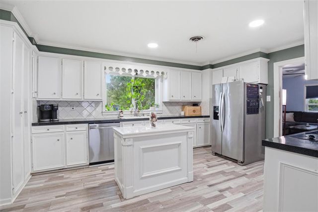 403 S Boone St Street, Dequincy, LA 70633