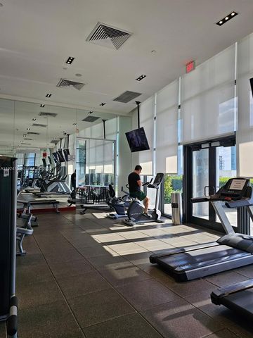 1600 NE 1st Ave 3701, Miami, FL 33132