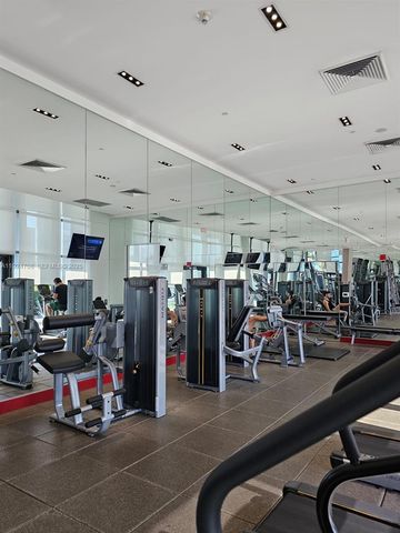 1600 NE 1st Ave 3701, Miami, FL 33132