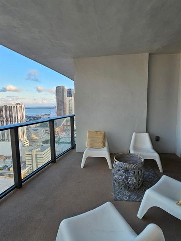 1600 NE 1st Ave 3701, Miami, FL 33132