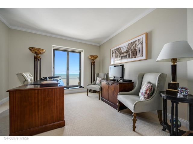 950 N MICHIGAN Avenue 2305, Chicago, IL 60611