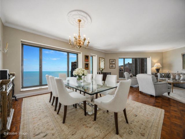 950 N MICHIGAN Avenue 2305, Chicago, IL 60611