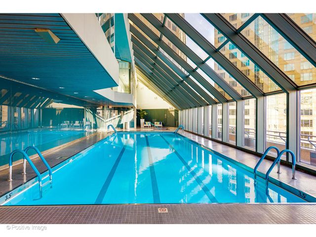 950 N MICHIGAN Avenue 2305, Chicago, IL 60611