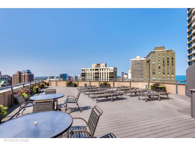 950 N MICHIGAN Avenue 2305, Chicago, IL 60611