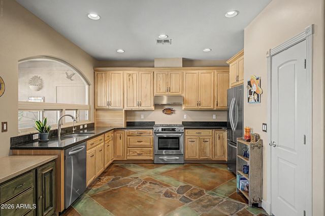 32006 N 44TH Place, Cave Creek, AZ 85331