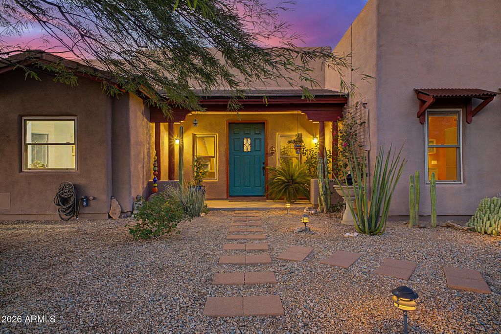 32006 N 44TH Place, Cave Creek, AZ 85331 — photo 2